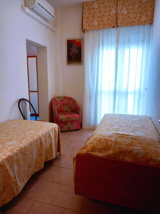 Hotel Casadei Rimini Exterior photo